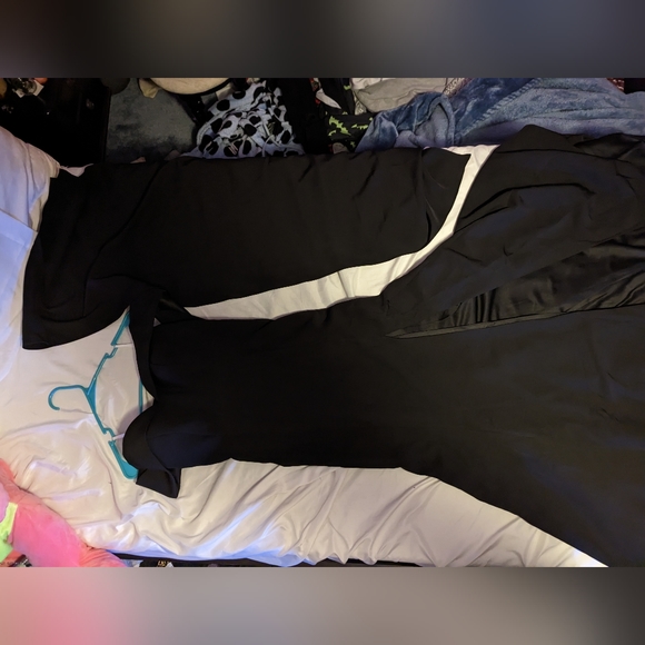 Black Mermaid Prom Dress - Picture 3 of 3